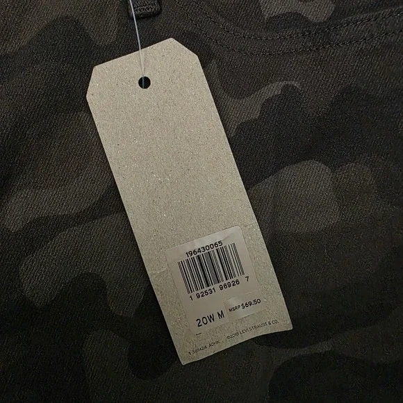 NWT Levi's 311 Womens Size 20W Shaping Skinny Jeans Camouflage - Picture 10 of 10